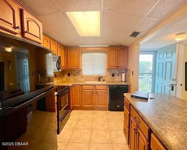 100 Silver Beach Ave Apt 526, Daytona Beach, FL 32118