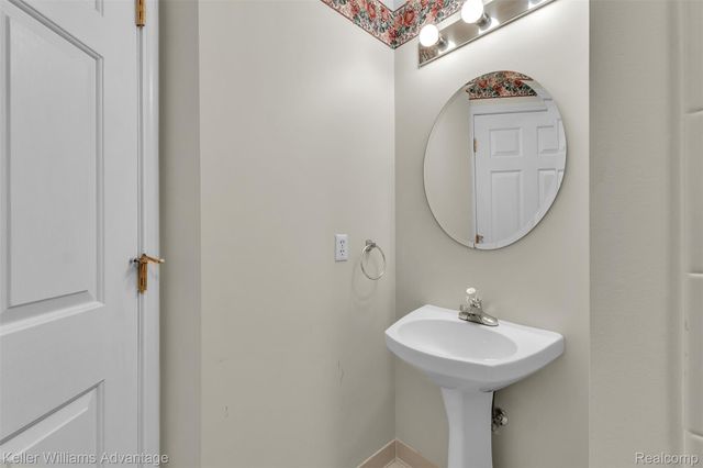 7085 Copper Creek Circle, Canton Charter Township, MI 48187