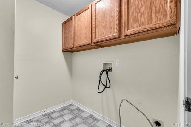 7085 Copper Creek Circle, Canton Charter Township, MI 48187
