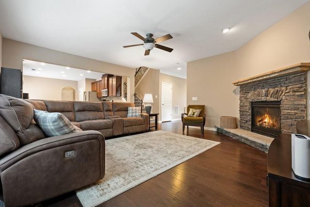 301 Hill Top Overlook, Canton, GA 30114