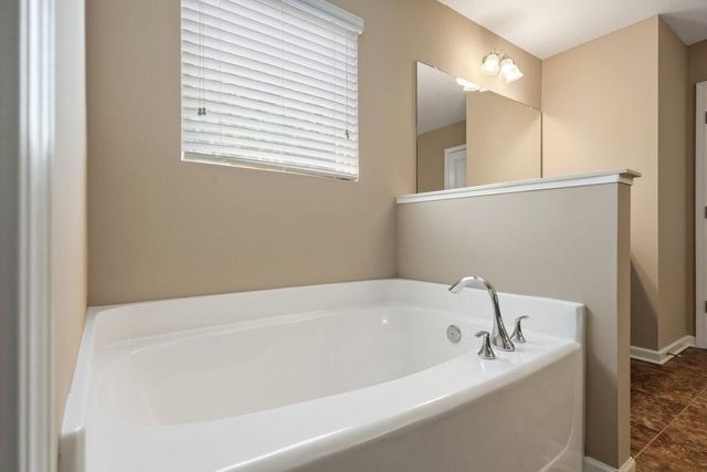 301 Hill Top Overlook, Canton, GA 30114
