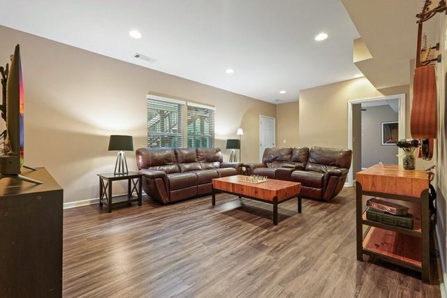 301 Hill Top Overlook, Canton, GA 30114