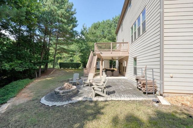 301 Hill Top Overlook, Canton, GA 30114