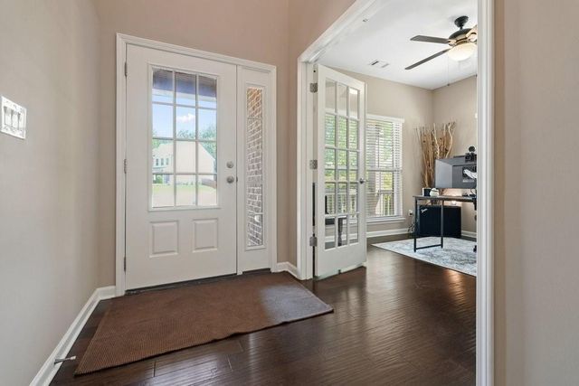 301 Hill Top Overlook, Canton, GA 30114