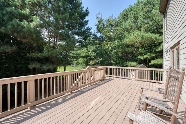 301 Hill Top Overlook, Canton, GA 30114