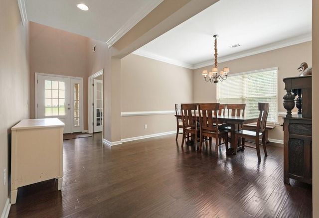 301 Hill Top Overlook, Canton, GA 30114