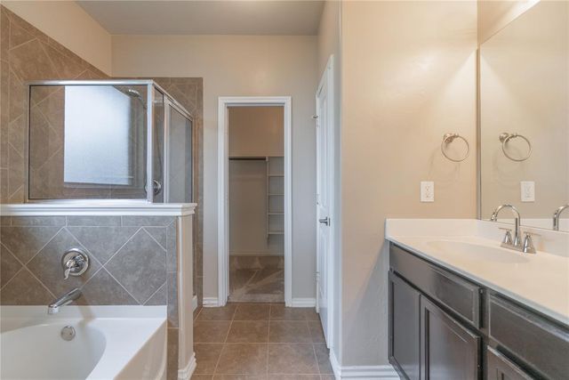 9712 Allie Hope Lane, Yukon, OK 73099