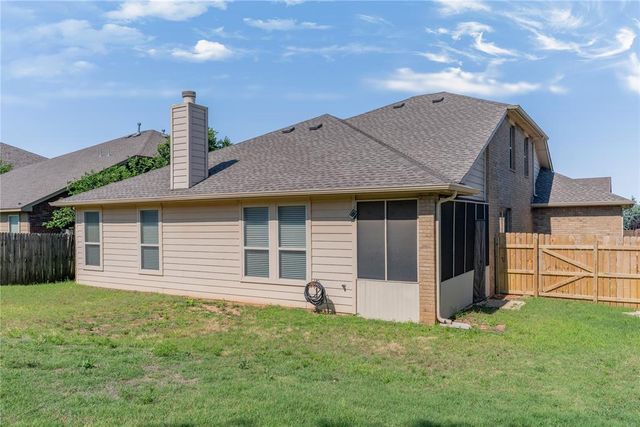 9712 Allie Hope Lane, Yukon, OK 73099