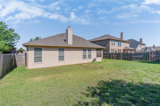 9712 Allie Hope Lane, Yukon, OK 73099