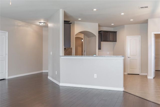 9712 Allie Hope Lane, Yukon, OK 73099