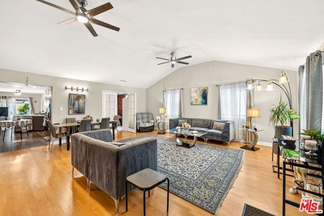 6236 Lindley Avenue, Los Angeles, CA 91316