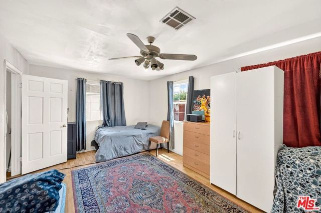 6236 Lindley Avenue, Los Angeles, CA 91316