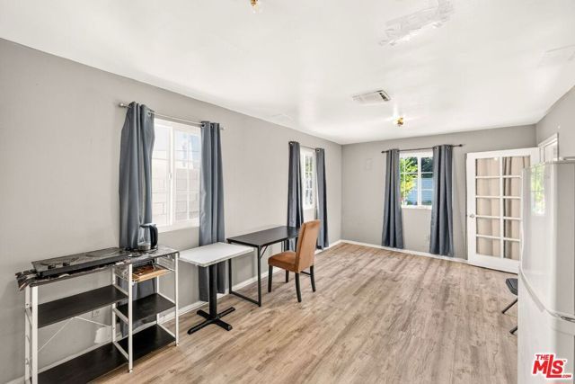 6236 Lindley Avenue, Los Angeles, CA 91316