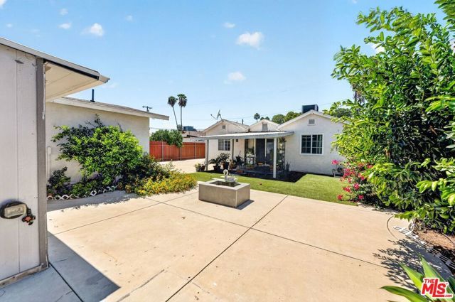 6236 Lindley Avenue, Los Angeles, CA 91316
