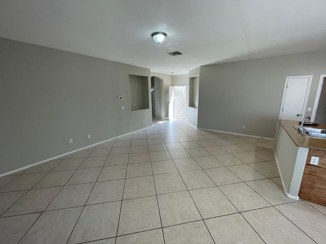 6342 W Cambridge Avenue, Phoenix, AZ 85035