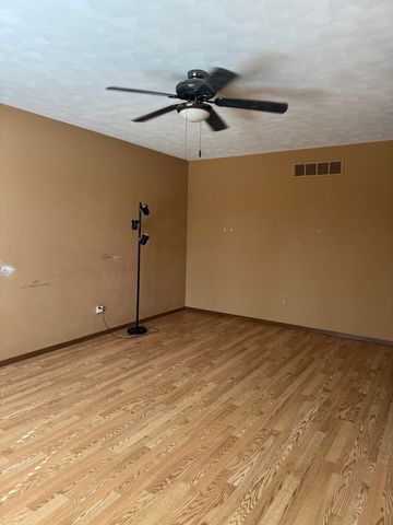 6371 Tramore Lane, Rockford, IL 61107