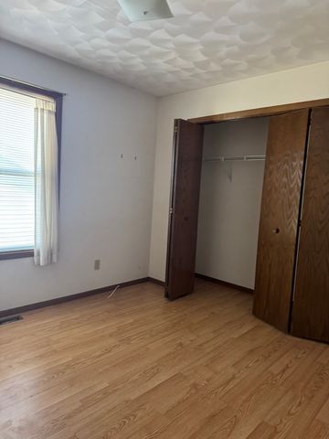 6371 Tramore Lane, Rockford, IL 61107