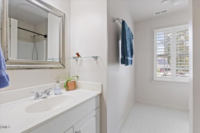 221 Highland Springs Lane, Holly Springs, NC 27540