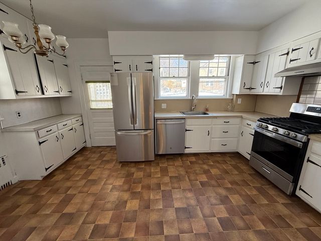 3 Greenough Street, Brookline, MA 02445