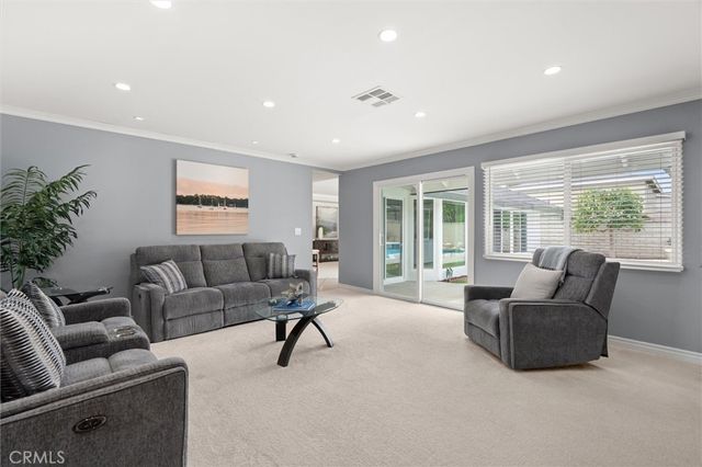 2904 Club House Road, Costa Mesa, CA 92626
