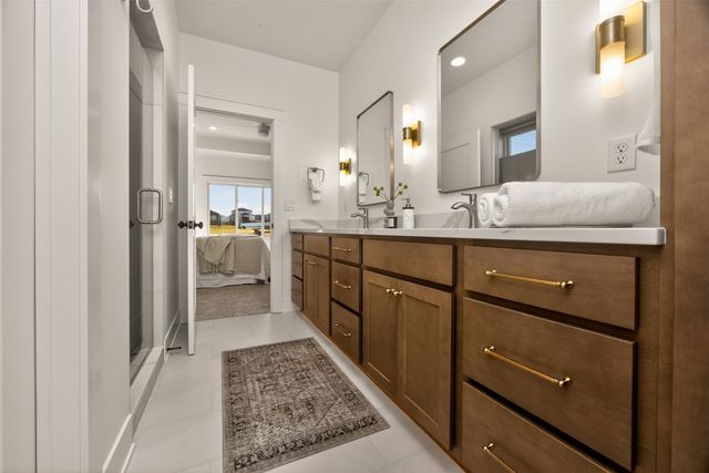 16212 Ironwood Lane, Urbandale, IA 50323