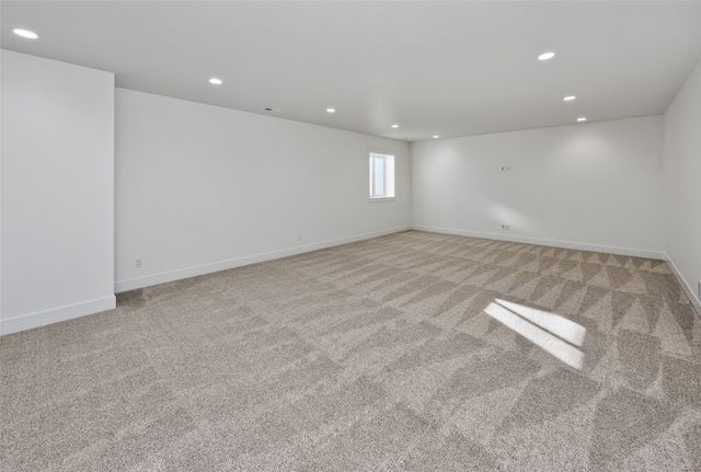 16212 Ironwood Lane, Urbandale, IA 50323