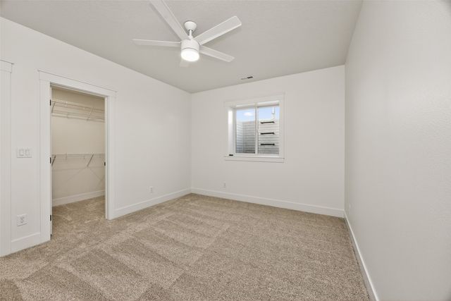 16212 Ironwood Lane, Urbandale, IA 50323