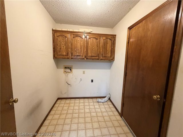 1209 Butterfield Trail, Van Buren, AR 72956