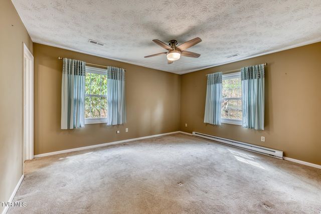 580 Cedar Street, Mountain City, TN 37683