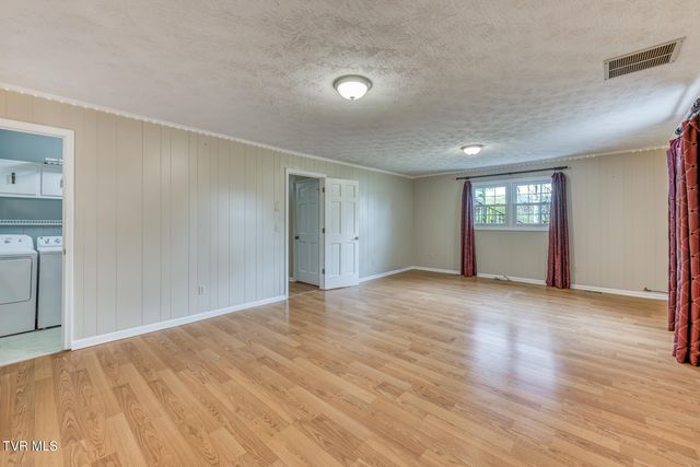 580 Cedar Street, Mountain City, TN 37683