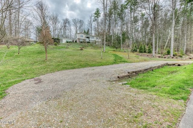 580 Cedar Street, Mountain City, TN 37683