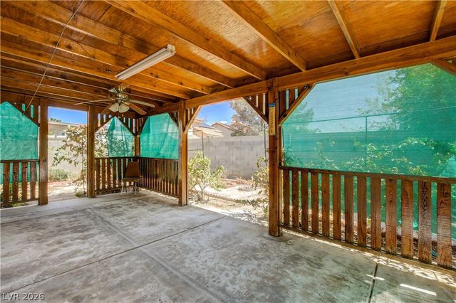 1427 Desert Ridge Avenue, North Las Vegas, NV 89031
