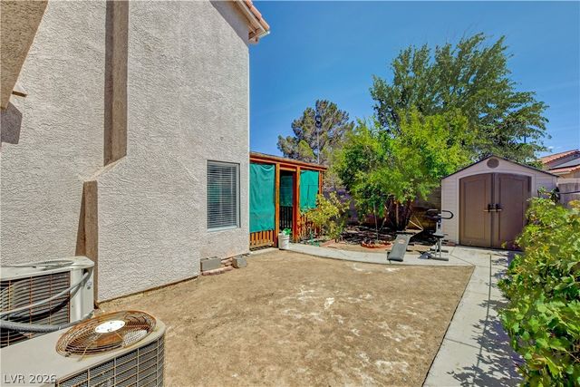 1427 Desert Ridge Avenue, North Las Vegas, NV 89031