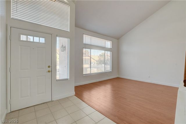 1427 Desert Ridge Avenue, North Las Vegas, NV 89031