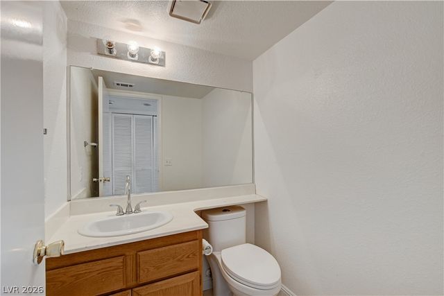 1427 Desert Ridge Avenue, North Las Vegas, NV 89031