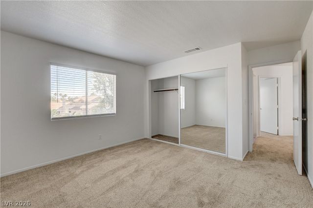 1427 Desert Ridge Avenue, North Las Vegas, NV 89031