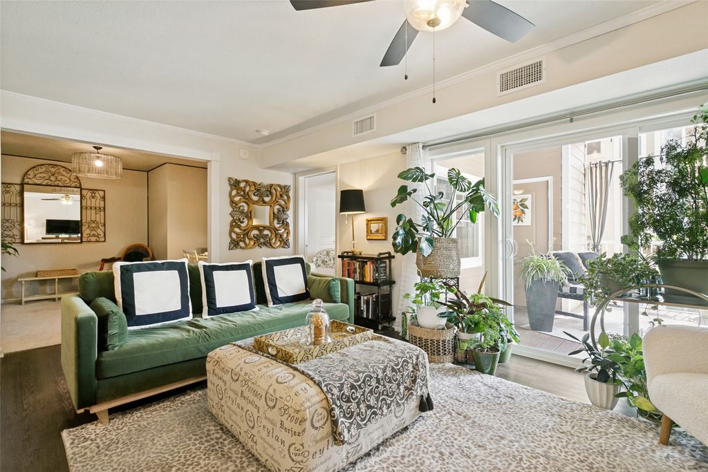 8381 Davis Boulevard 202, North Richland Hills, TX 76182