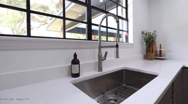 625 Loposser Avenue, Gulfport, MS 39507