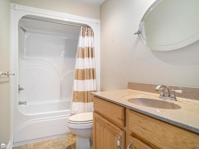 11067 Seymour Road, Montrose Twp, MI 48457