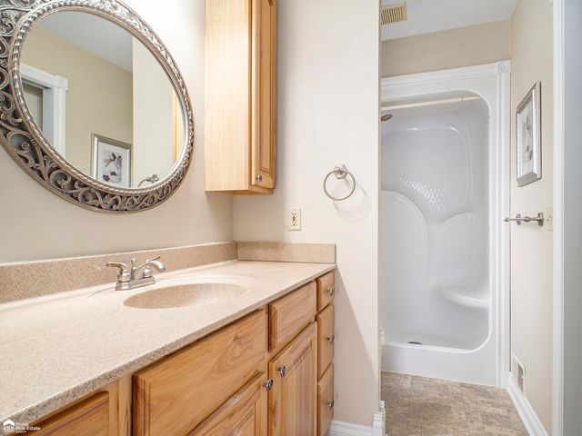 11067 Seymour Road, Montrose Twp, MI 48457