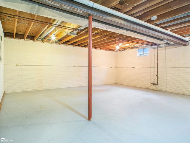 11067 Seymour Road, Montrose Twp, MI 48457