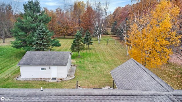 11067 Seymour Road, Montrose Twp, MI 48457