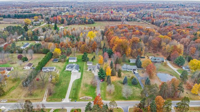 11067 Seymour Road, Montrose Twp, MI 48457