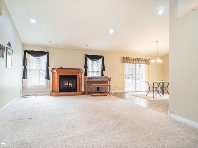 11067 Seymour Road, Montrose Twp, MI 48457