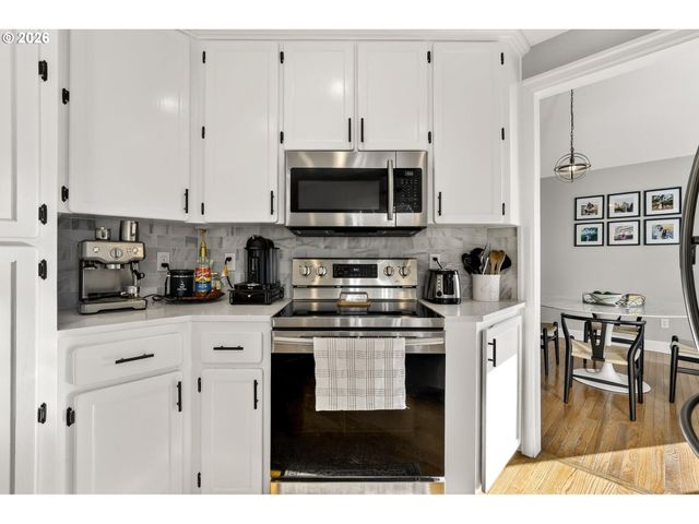 3122 Se 23RD St, Gresham, OR 97080