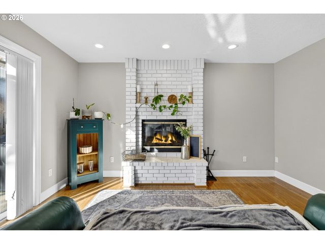 3122 Se 23RD St, Gresham, OR 97080