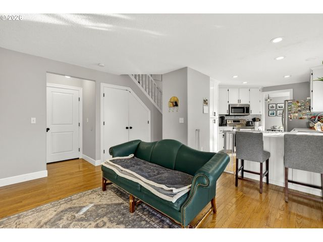 3122 Se 23RD St, Gresham, OR 97080