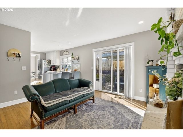 3122 Se 23RD St, Gresham, OR 97080