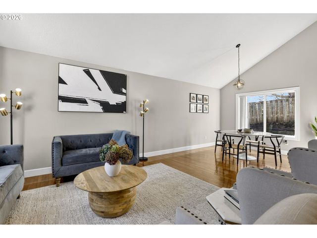 3122 Se 23RD St, Gresham, OR 97080