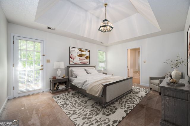 620 Driftwood Drive, Woodstock, GA 30189